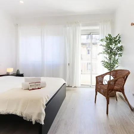 Almirante Balcony By Homing Apartment Lisbon